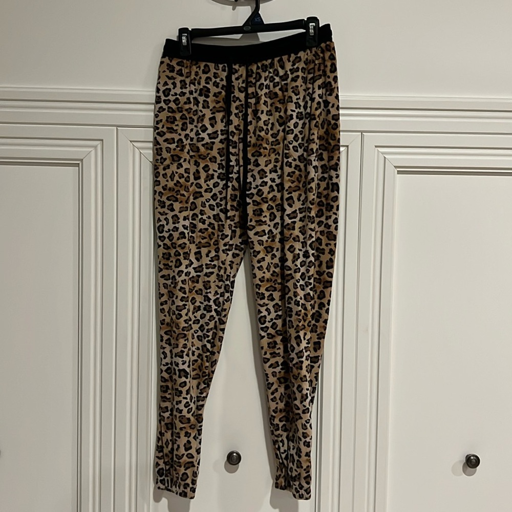 Sweet Treasures Leopard Print Jogger Pajama Pant Tan Black Small 4-6